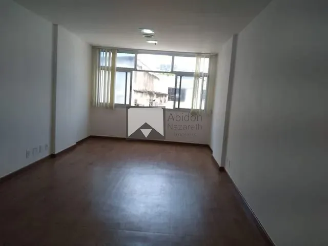 Sala com 34m², à venda, no bairro Centro em Niterói