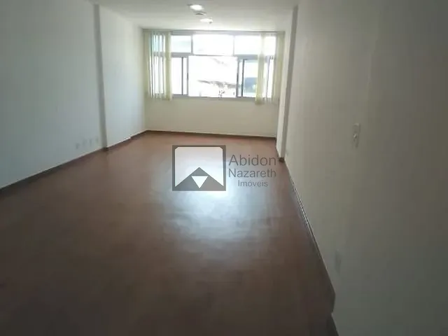 Sala com 34m², à venda, no bairro Centro em Niterói