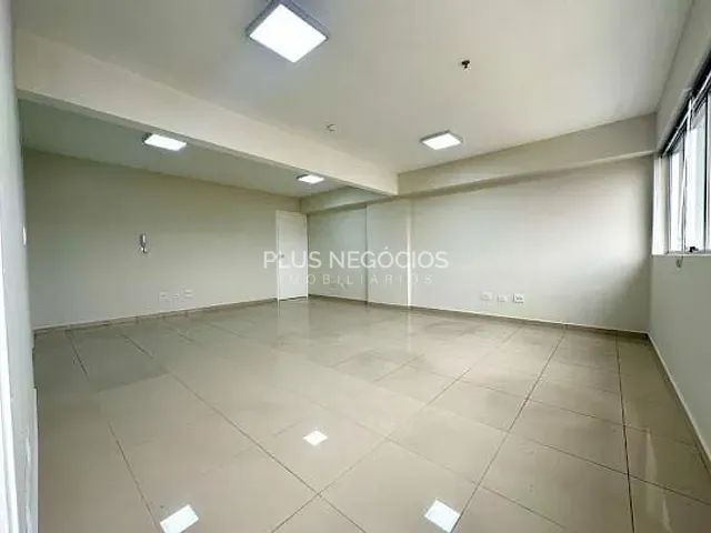 Sala com 55m², para alugar, no bairro Parque Campolim em Sorocaba