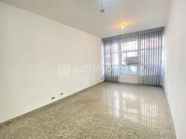 Sala com 34m², à venda, no bairro Copacabana em Rio de Janeiro
