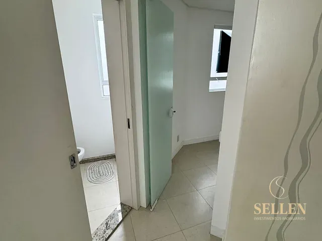 Sala com 14m², para alugar, no bairro Pioneiros em Balneário Camboriú