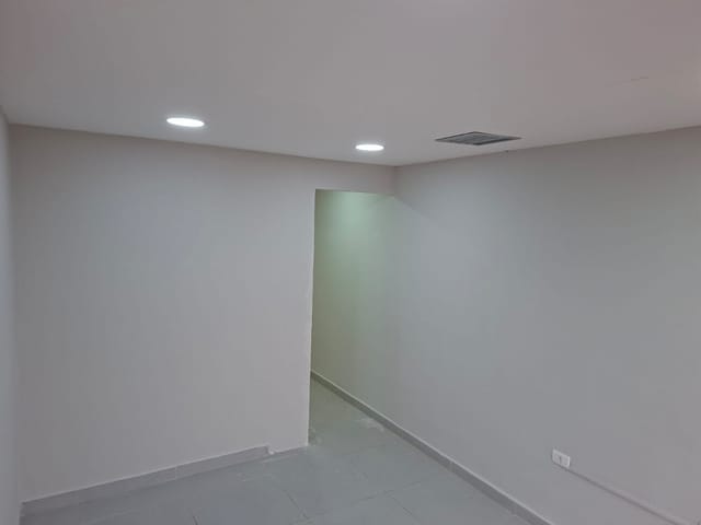 Foto do Sala - Américas Imóveis vende ou aluga Sala com 22m² para locação no condomínio A5 Offices, Recreio dos Bandeirantes, Rio de Janeiro, RJ | Américas Imóveis