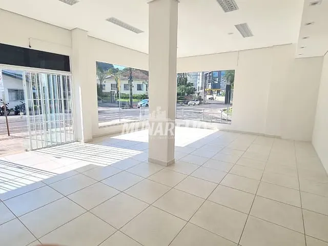 Sala com 104m², para alugar, no bairro Centro em Concórdia
