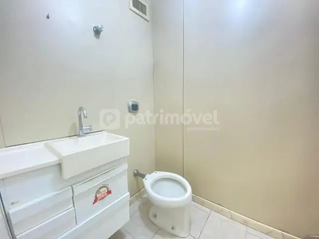 Sala com 28m², à venda, no bairro Copacabana em Rio de Janeiro