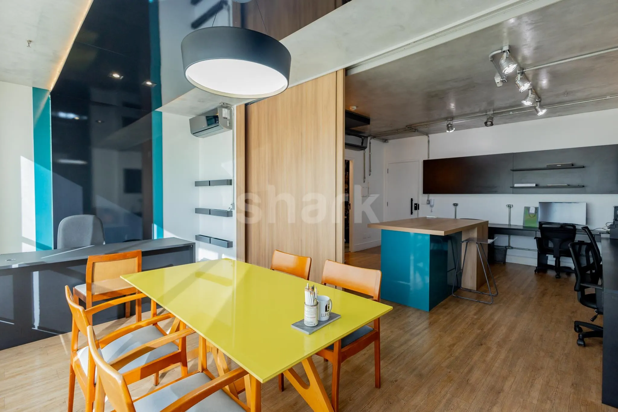 Sala em Sítio Tamboré Alphaville — foto 1