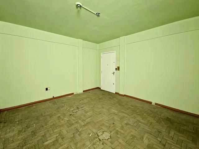Sala com 41m², à venda, no bairro Centro em Pelotas