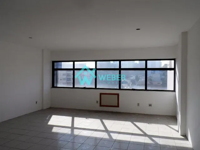 Sala com 76m², para alugar, no bairro Centro em Novo Hamburgo