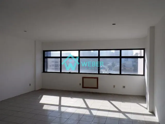 Sala com 76m², para alugar, no bairro Centro em Novo Hamburgo