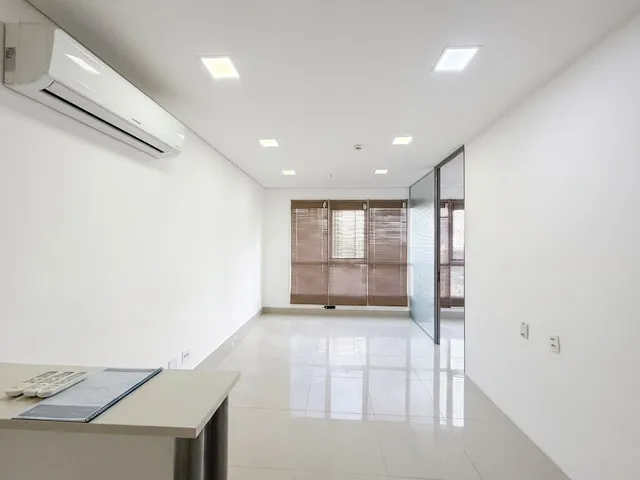 Sala com 48m², para alugar, no bairro Sítio Tamboré Alphaville em Barueri