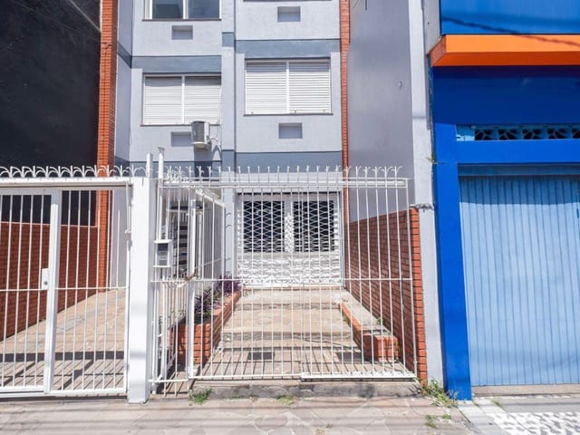 Sala com 12m², à venda, no bairro Centro em Pelotas