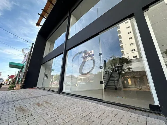 Sala com 78m², para alugar, no bairro Languiru em Teutônia