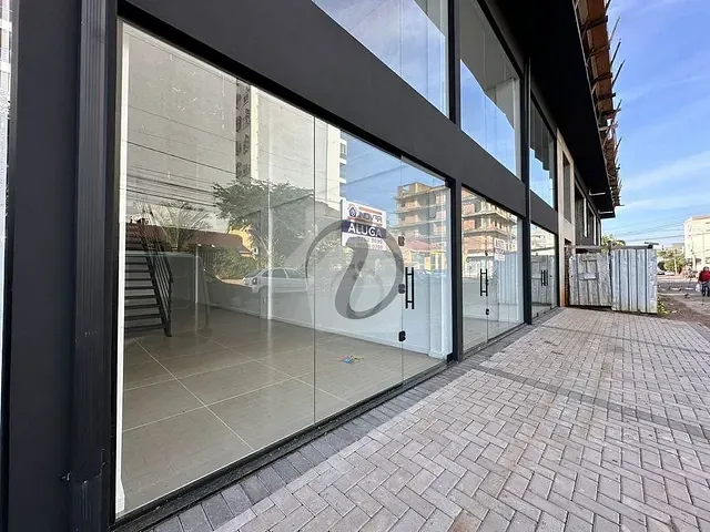 Sala com 78m², para alugar, no bairro Languiru em Teutônia