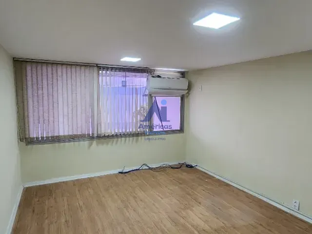 Sala com 92m², para alugar, no bairro Barra da Tijuca em Rio de Janeiro