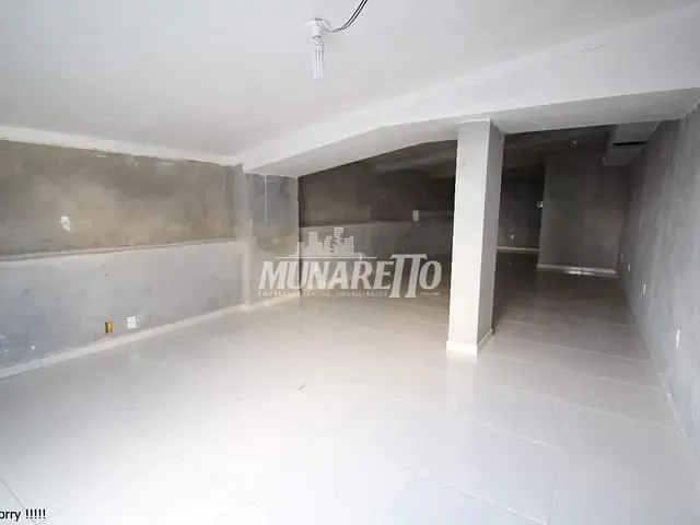 Sala com 63m², à venda, no bairro Centro em Piratuba