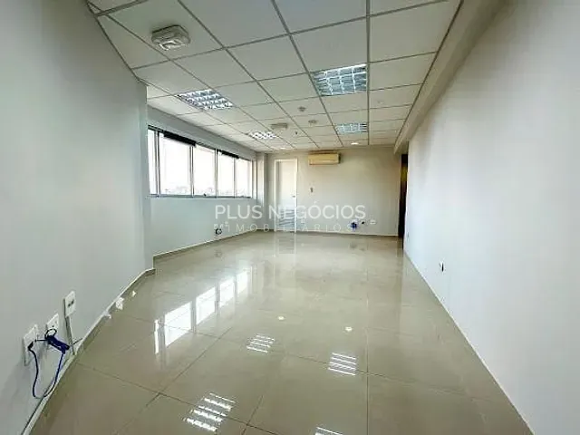Sala com 74m², para alugar, no bairro Parque Campolim em Sorocaba