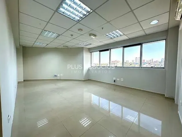 Sala com 74m², para alugar, no bairro Parque Campolim em Sorocaba
