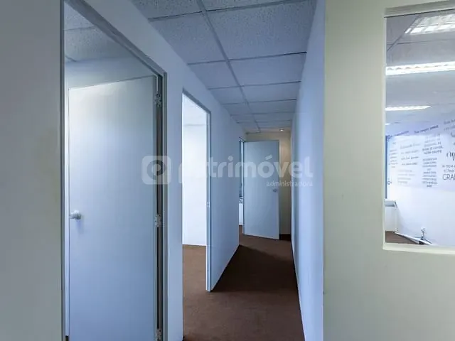 Sala com 191m², para alugar, no bairro Centro em Rio de Janeiro