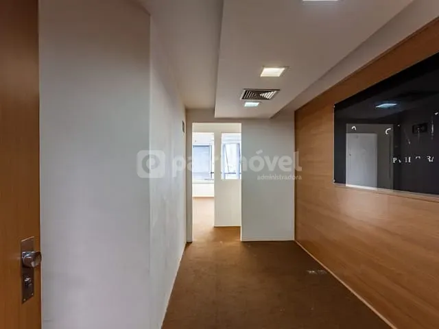 Sala com 191m², para alugar, no bairro Centro em Rio de Janeiro