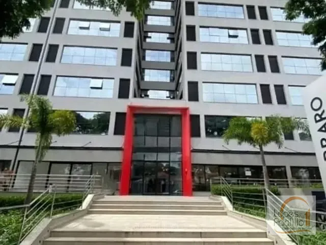 Sala à venda, no bairro Vila Santista em Atibaia