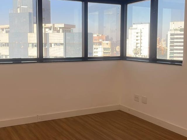 Sala com 39m², à venda ou para alugar, no bairro Aclimação em São Paulo