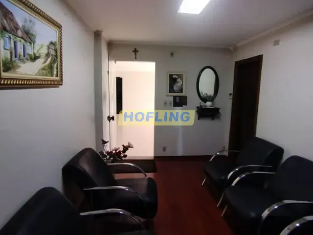Sala com 42m², para alugar, no bairro Centro em Rio Claro