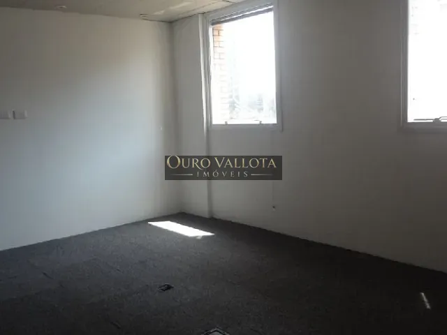 Sala com 82m², para alugar, no bairro Vila Olímpia em São Paulo