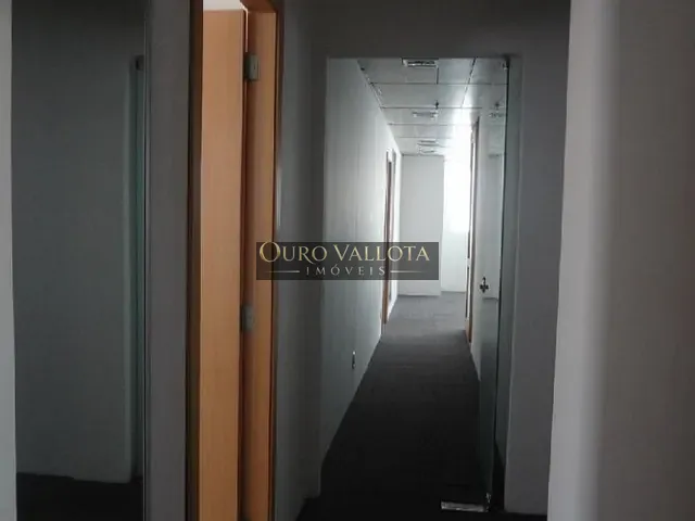 Sala com 82m², para alugar, no bairro Vila Olímpia em São Paulo