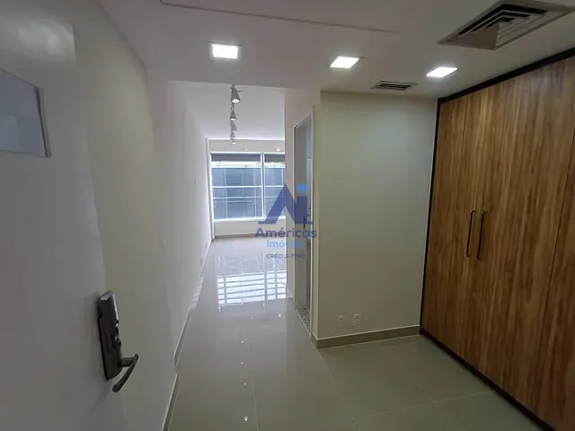 Sala com 22m², à venda, no bairro Recreio dos Bandeirantes em Rio de Janeiro