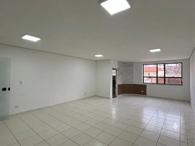 Sala para alugar, no bairro Centro em Cambé