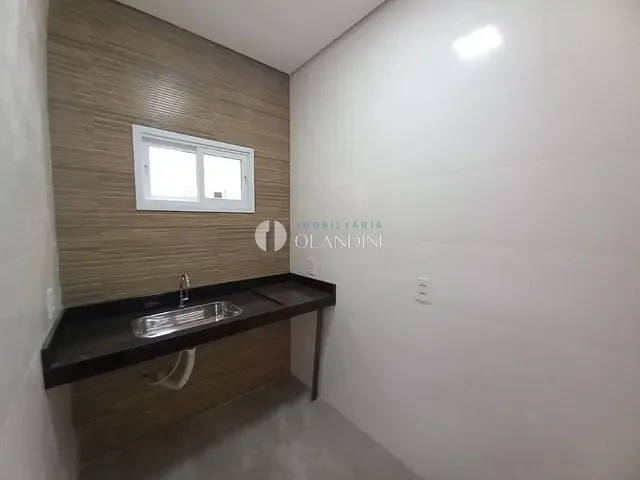 Sala com 200m², para alugar, no bairro Bela Vista em Artur Nogueira