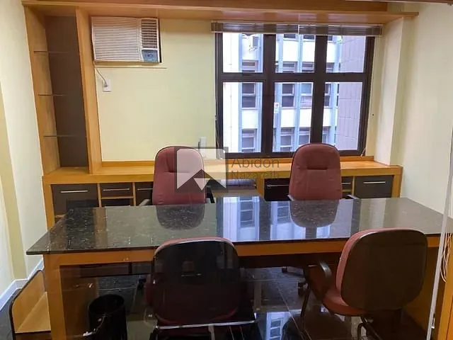 Sala com 60m², à venda, no bairro Centro em Niterói