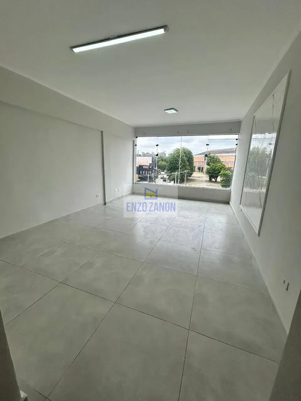 Sala-Conjunto, 30 m² - Foto 1