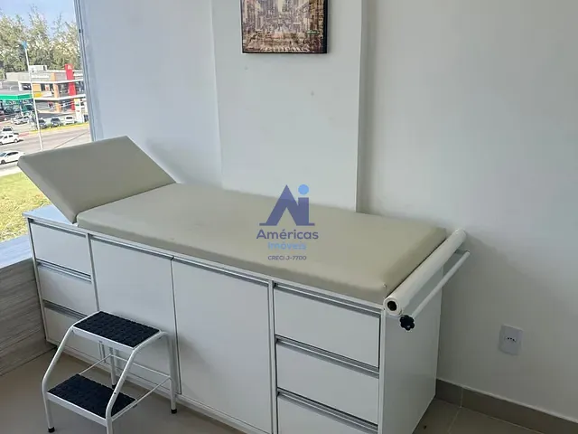 Sala à venda ou para alugar, no bairro Recreio dos Bandeirantes em Rio de Janeiro