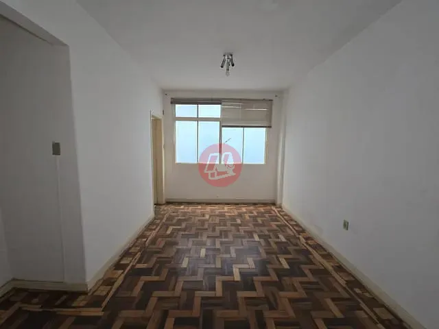 Sala para alugar, no bairro Centro em Porto Alegre