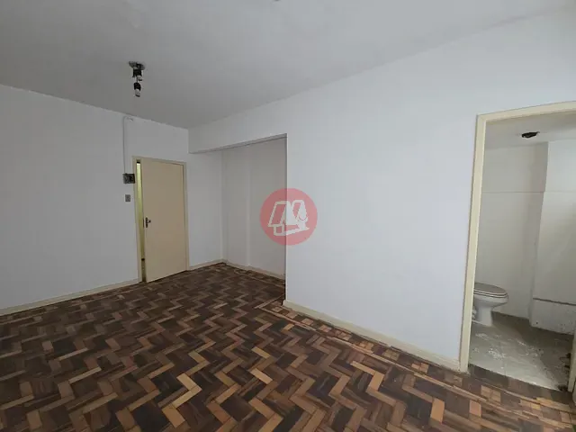 Sala para alugar, no bairro Centro em Porto Alegre