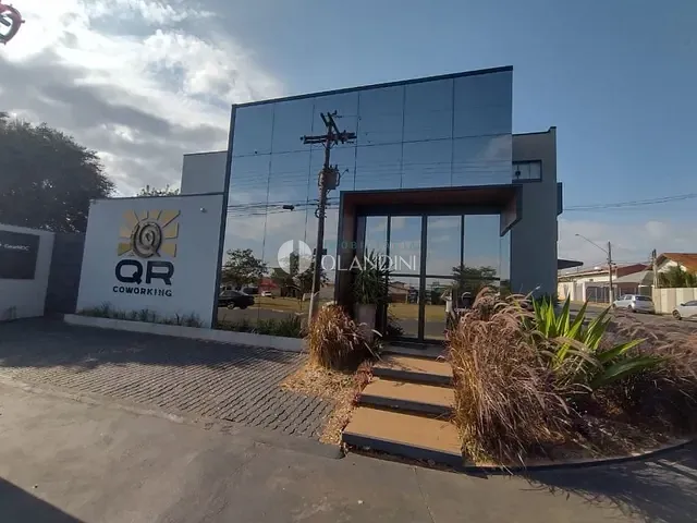 Sala com 594m², para alugar, no bairro Centro em Artur Nogueira