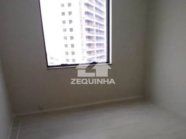 Sala com 32m², à venda, no bairro Vila Osasco em Osasco