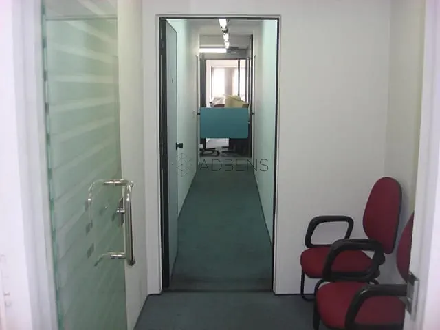 Sala para alugar, no bairro Itaim Bibi em São Paulo