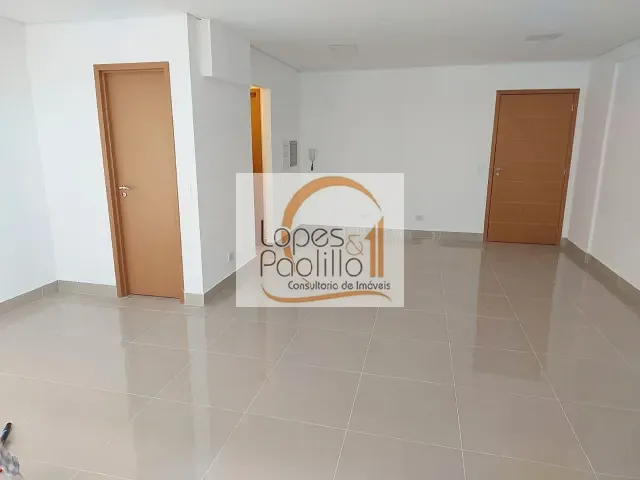 Loja com 45m², à venda ou para alugar, no bairro Alvinópolis em Atibaia