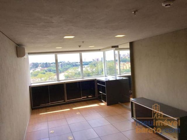 Sala com 65m², para alugar, no bairro Gleba Palhano em Londrina