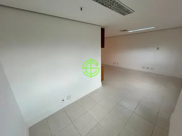 Sala com 42m², à venda, no bairro Barra da Tijuca em Rio de Janeiro