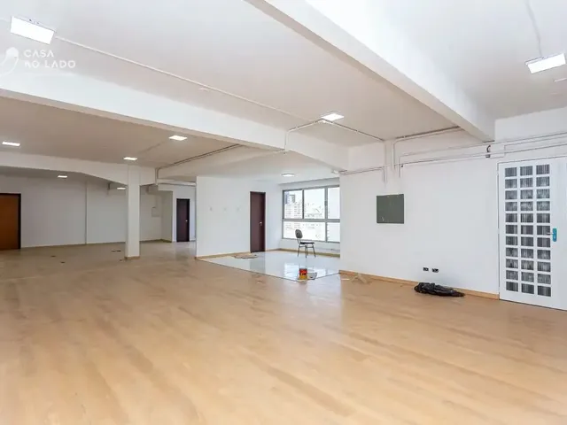 Sala para alugar, no bairro Centro em Curitiba