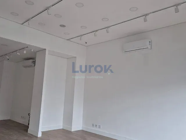 Sala com 135m², para alugar, no bairro Jardim Paiquerê em Valinhos