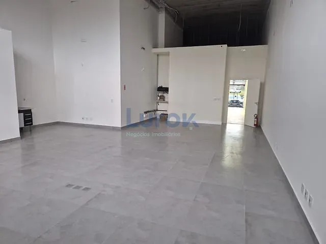 Sala com 135m², para alugar, no bairro Jardim Paiquerê em Valinhos