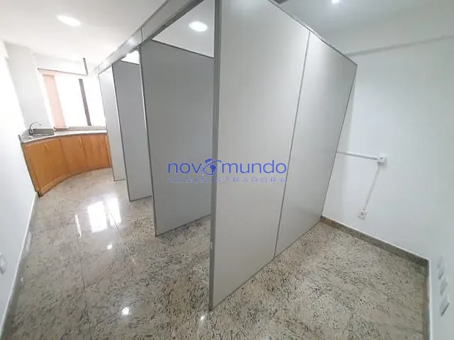 Sala com 33m², para alugar, no bairro Tijuca em Rio de Janeiro