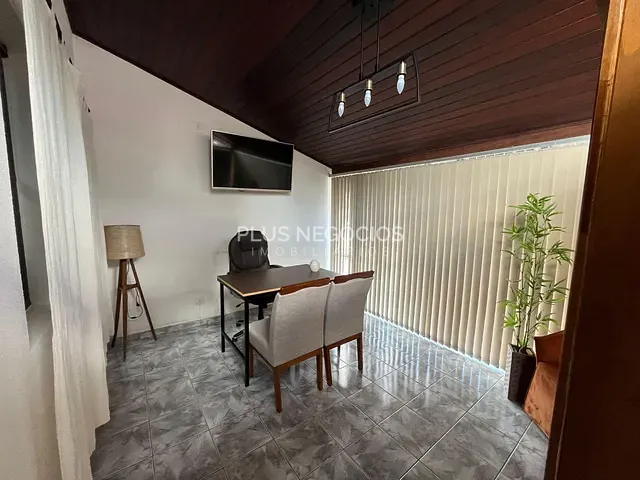 Sala com 12m², para alugar, no bairro Jardim Pires de Mello em Sorocaba