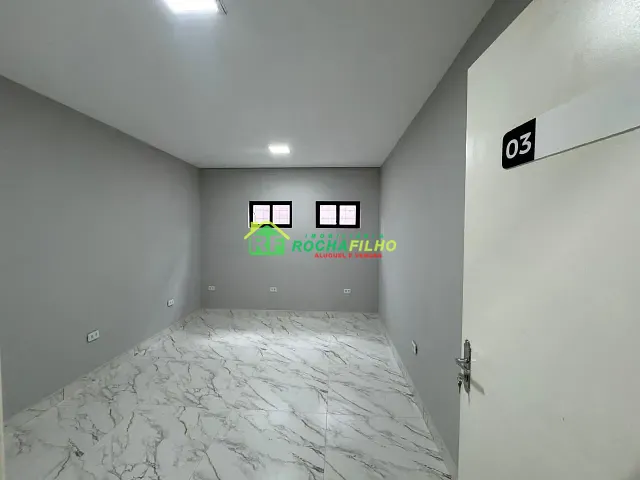 Sala com 14m², para alugar, no bairro São Cristóvão em Teresina