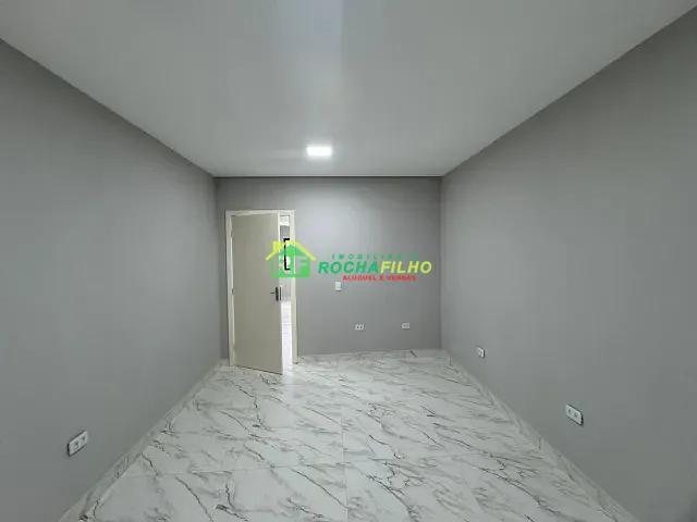 Sala com 14m², para alugar, no bairro São Cristóvão em Teresina