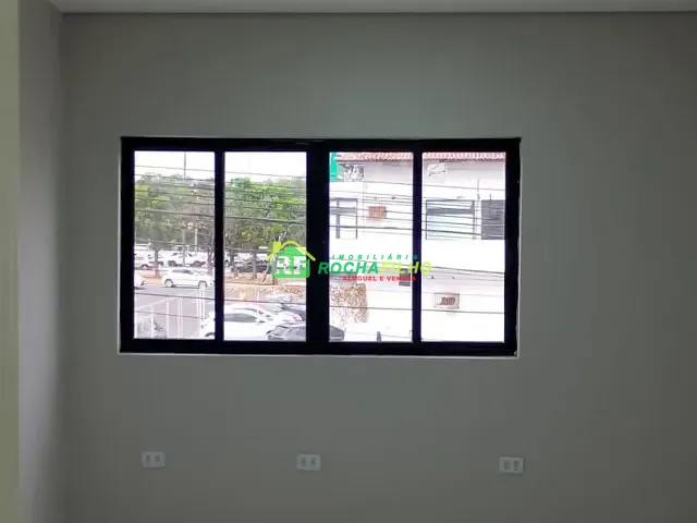 Sala com 14m², para alugar, no bairro São Cristóvão em Teresina