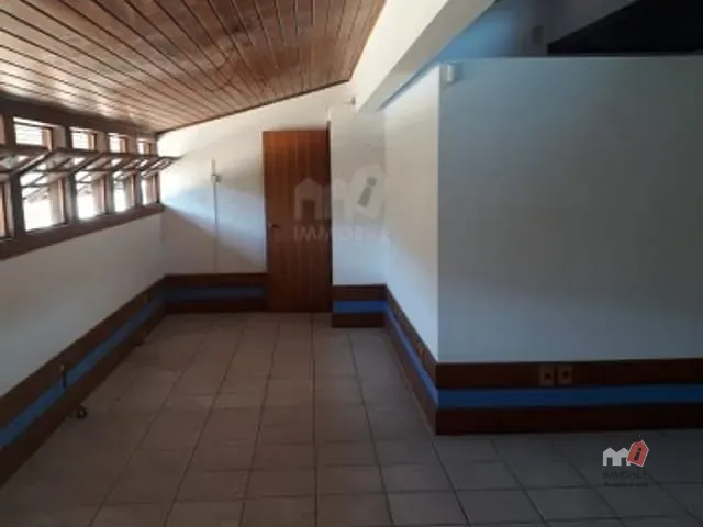 Sala à venda, no bairro Itaipava em Petrópolis